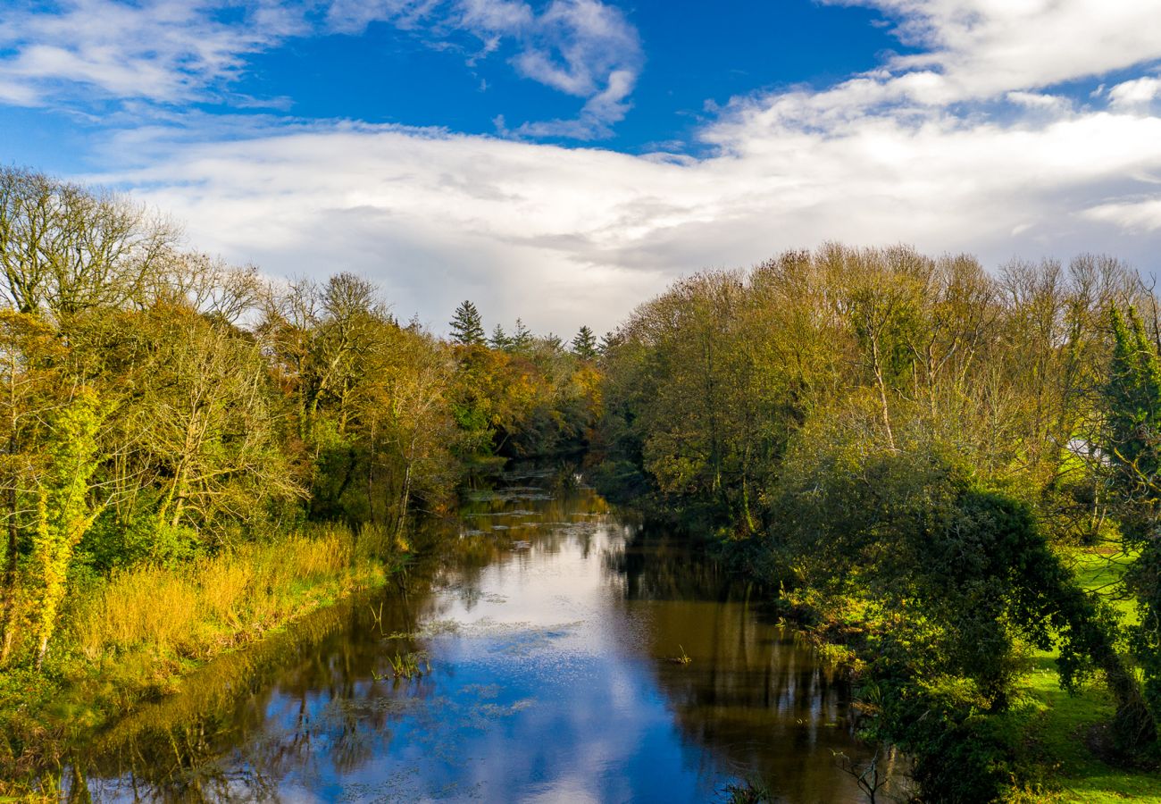 Castlemartyr Holiday Lodges, 3 Bed Mews, Pretty Holiday Accommodation in Castlemartyr, County Cork