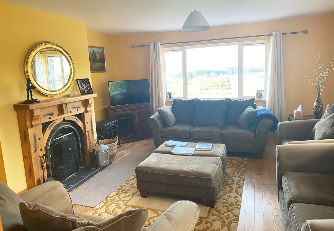 Valentia View Holiday Home, Coastal Holiday Accommodation Available near Caherciveen, County Kerry| Trident Holiday Homes | Read More and Book Online 