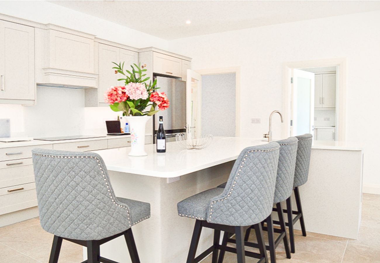 Lough Conn Haven Holiday Home. Modern open plan kitchen. Bright contemporary all mod cons.