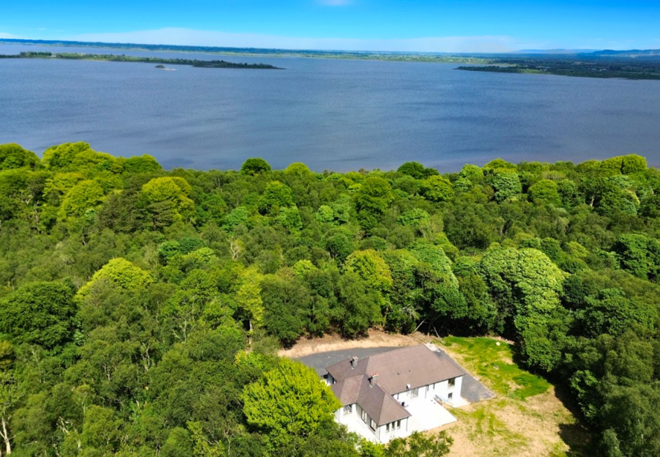 Lough Conn Haven Holiday Home. Large house in rural setting close to river ideal for family or group. 