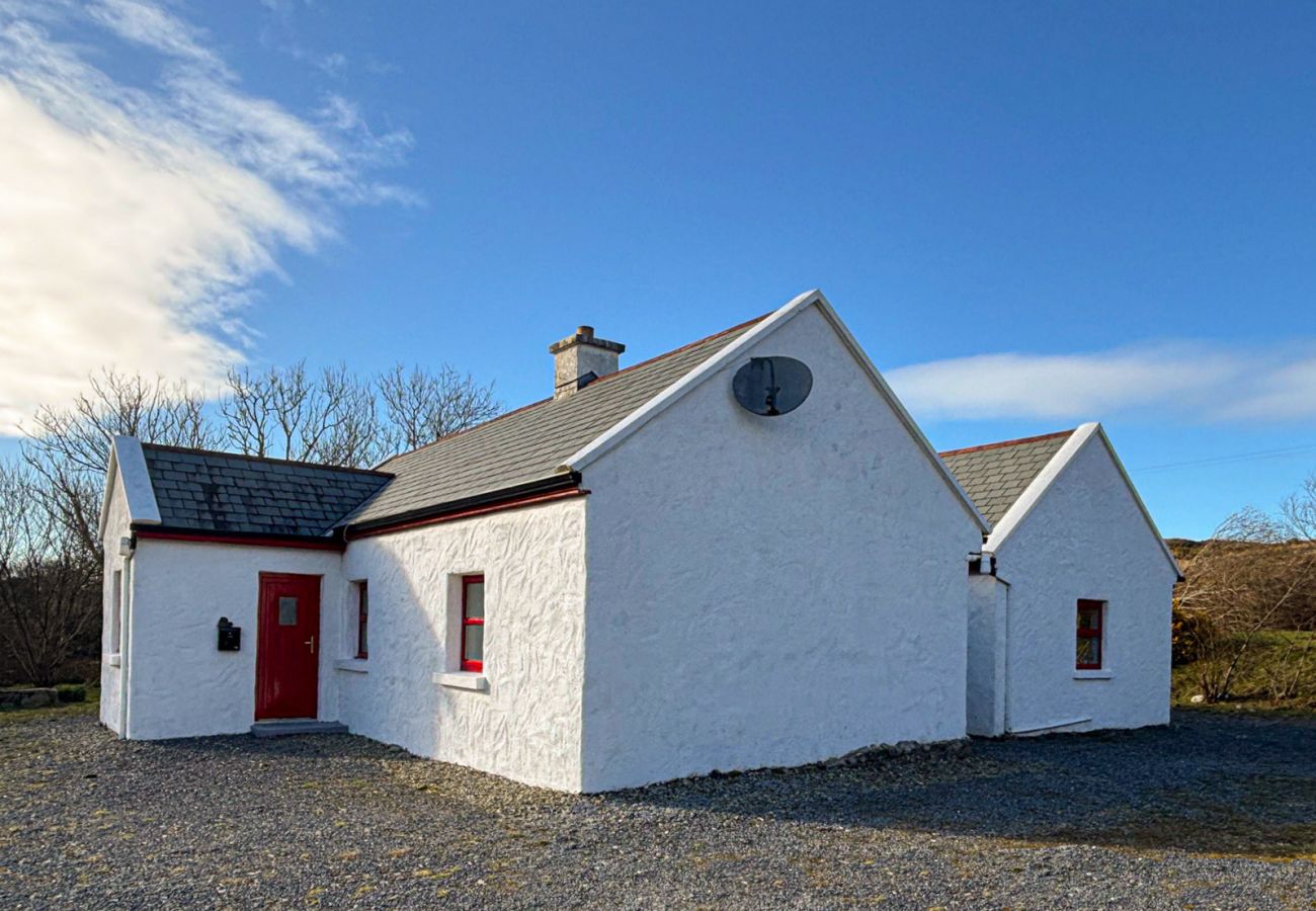 Moyard Stone Cottage, Connemara.  Old style cottage, Rural setting close to beach. 
